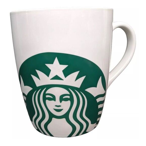 GIANT Starbucks Coffee 2018 Novelty 46 fl oz / 1360 ml Coffee Mug - Picture 9 of 9